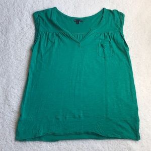 Green GAP tank top